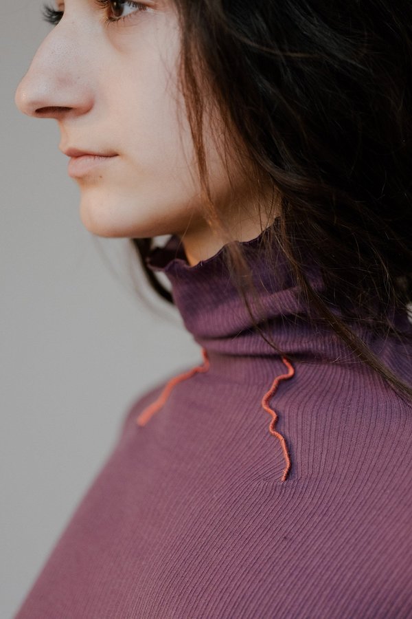 Baserange Oba Cotton Rib Turtle Neck Baserange Oba Cotton Rib Turtle Neck
