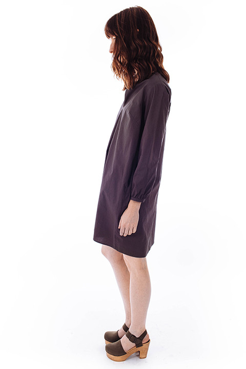 La Robe Chelsea Poplin Dress in Charcoal La Robe Chelsea Poplin Dress in Charcoal