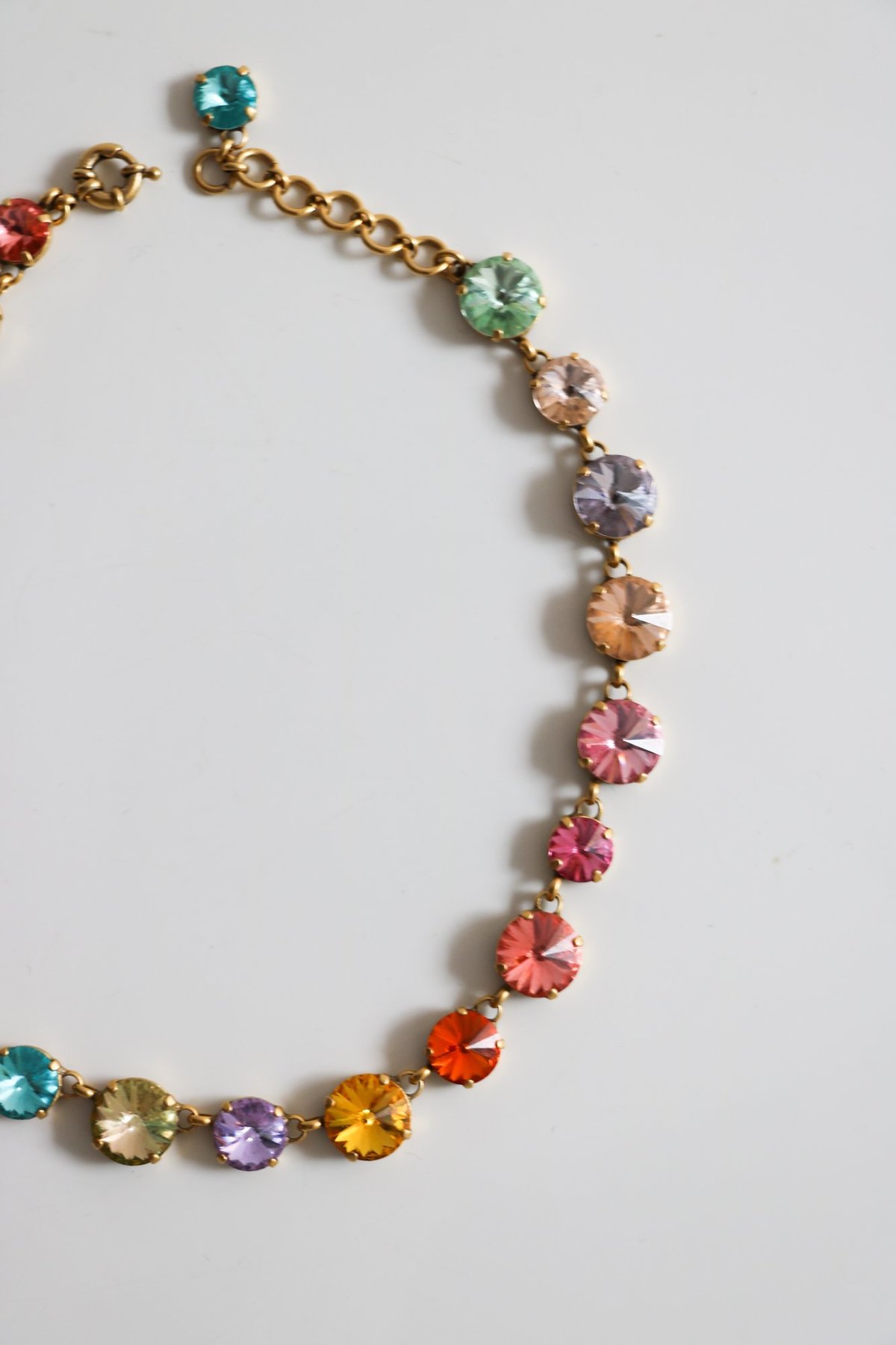 Pre-loved] Roxanne Assoulin Crystal Necklace - Rainbow | Garmentory