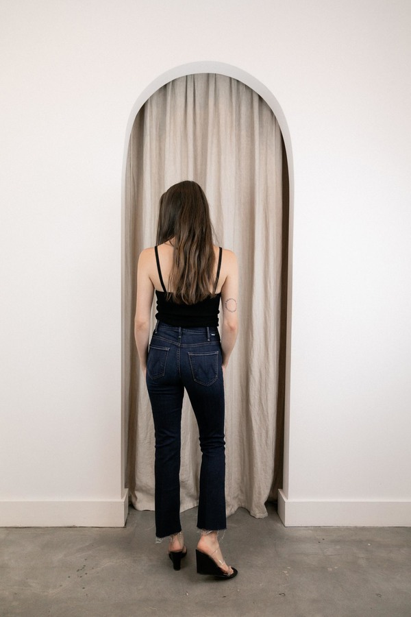 Mother Denim Hustler Ankle Fray Jeans - Bombay Lost And Found Mother Denim Hustler Ankle Fray Jeans - Bombay Lost And Found