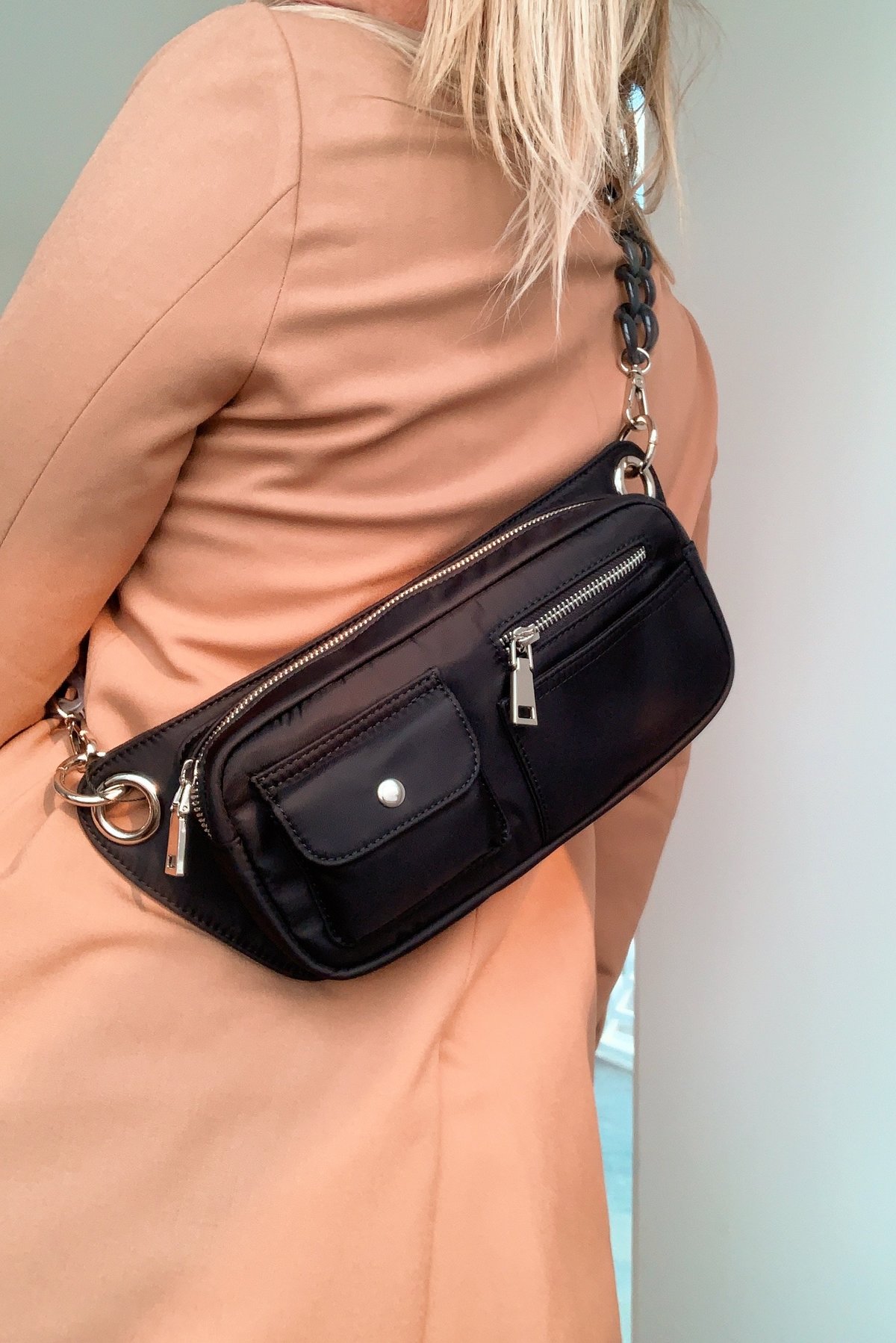 HVISK Brillay Bag - Black | Garmentory