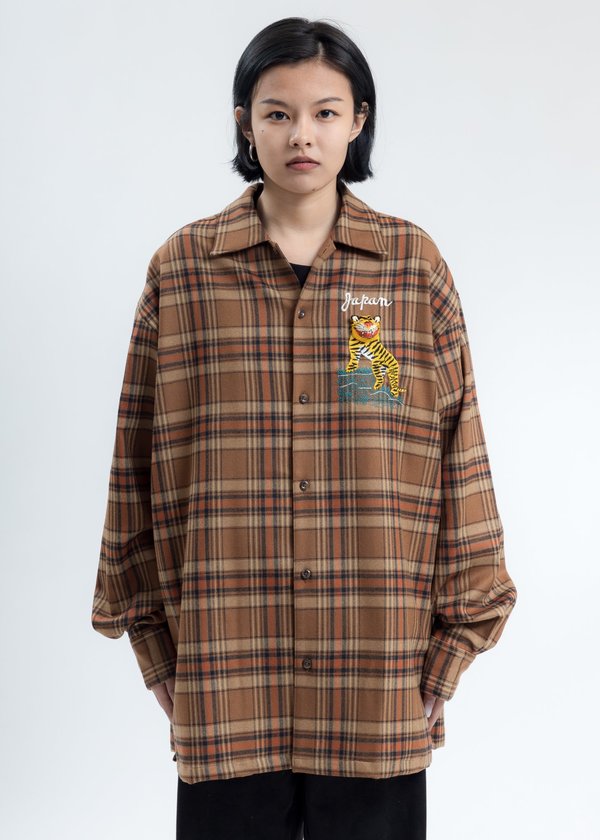 Doublet Puppet Animal Embroidery T-Shirt - Red | Garmentory