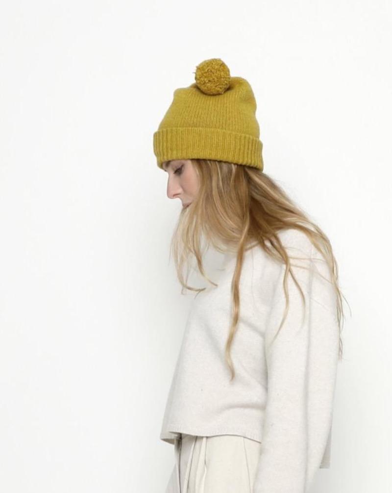 7115 by Szeki knit Pom Pom beanie 7115 by Szeki knit Pom Pom beanie - desnorhaar.be main image 3