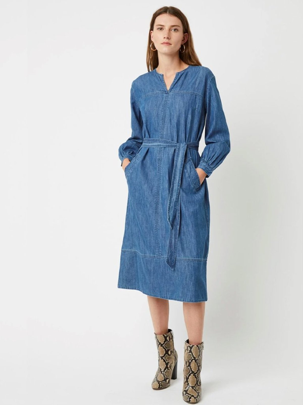 vermont country store denim dress I Love Mini - Medium Wash, Large | Hazel and Olive Smocked Denim Midi Dress Its made of our black bodycon dress Color:OFF WHITE/NUDE