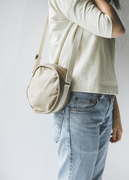 Lotfi Canteen Bag in Marron Lotfi Canteen Bag in Marron