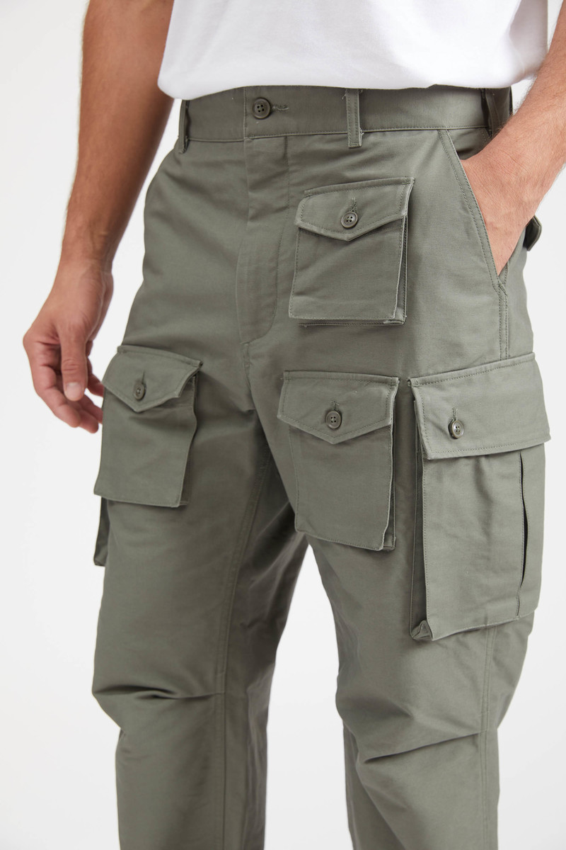 Engineered Garments FA PANT IN COTTON DOUBLE CLOTH - OLIVE