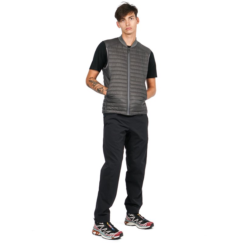 VEILANCE CONDUIT LT VEST - ASH | Garmentory