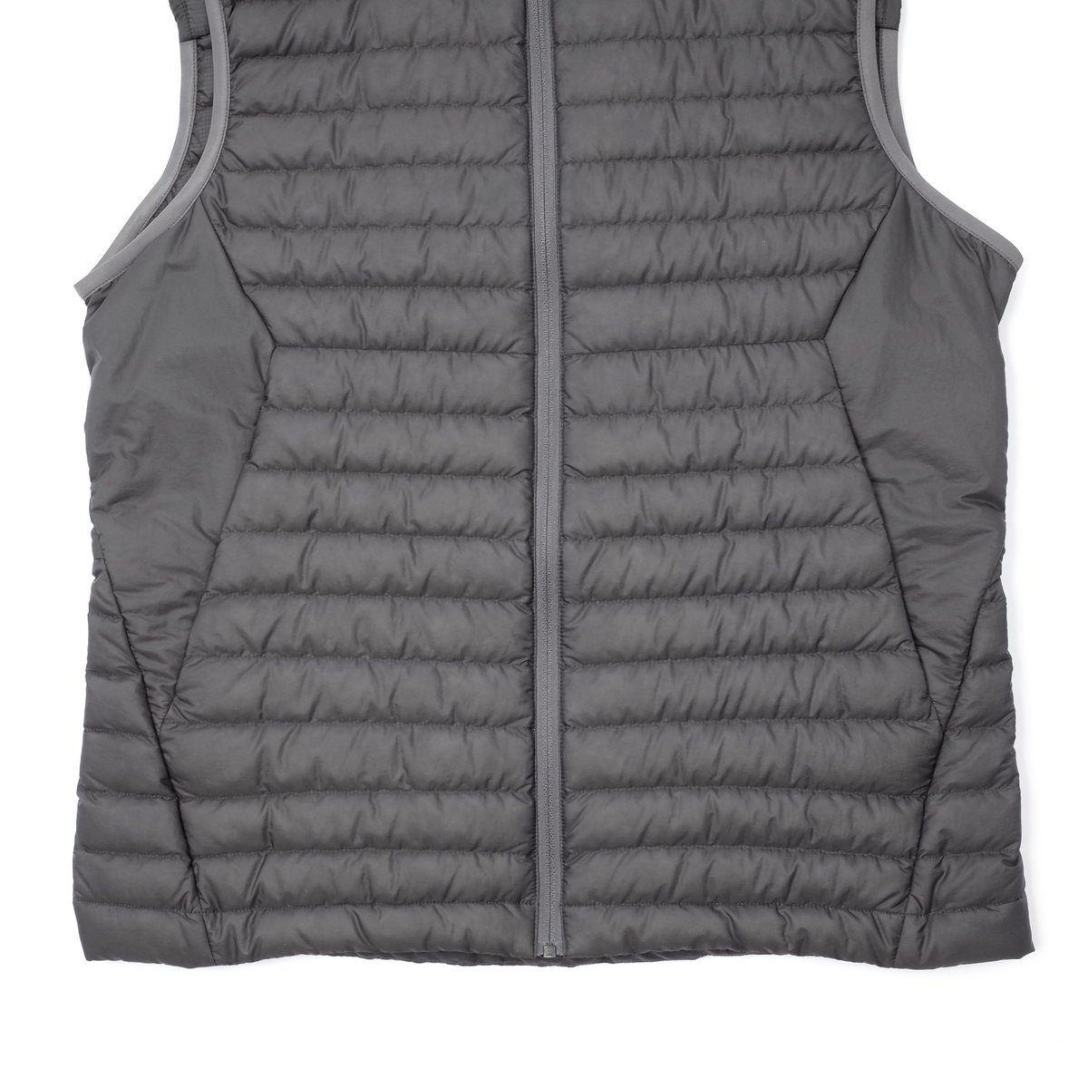 トップス ARCTERYX VEILANCE conduit LT vest S Arc'teryx Veilance Conduit LT Vest - Down Size Large Black (NEW