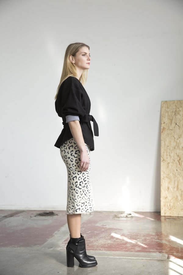 Six Crisp Days Korb Sweater - Charcoal Six Crisp Days Korb Sweater - Charcoal