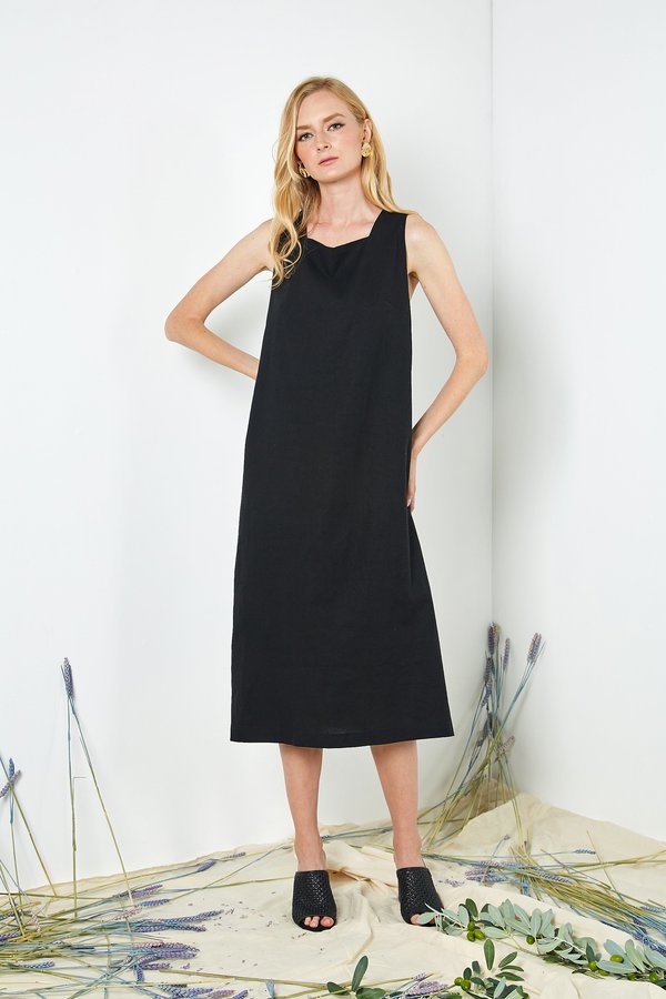 Six Crisp Days Solola Dress - Black Six Crisp Days Solola Dress - Black