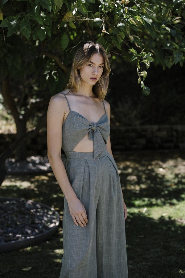 Six Crisp Days Thithi Jumpsuit - Olive Six Crisp Days Thithi Jumpsuit - Olive