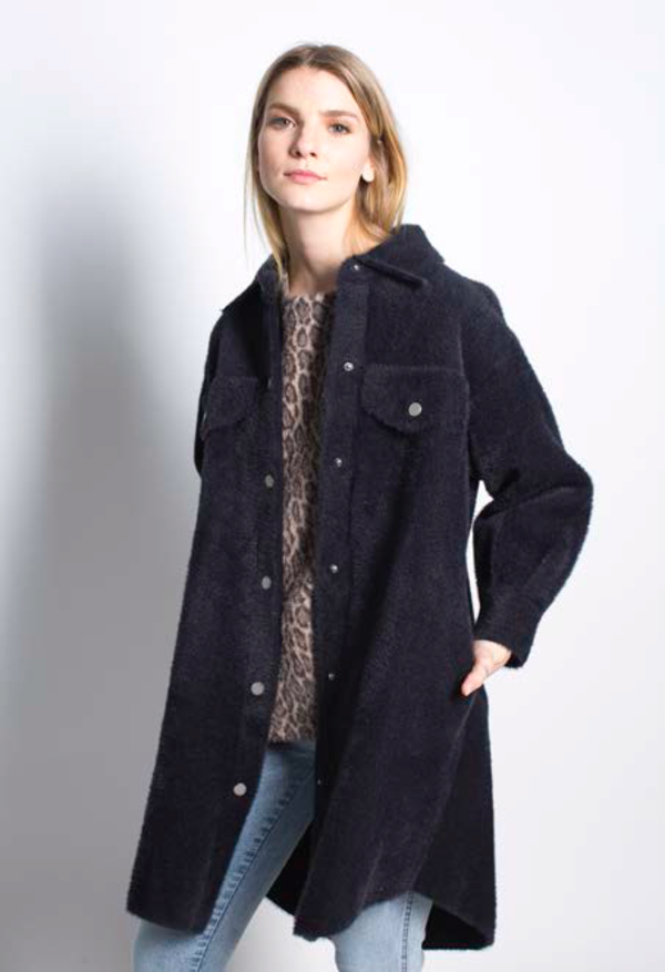 Six Crisp Days Wisin Coat - Black Six Crisp Days Wisin Coat - Black