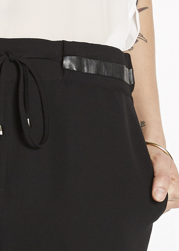 Cropped Pants Cropped Pants