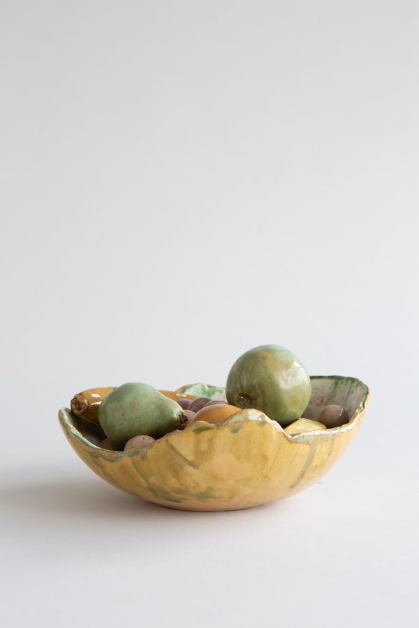 WOLF & GYPSY VINTAGE Ceramic Fruit Bowl WOLF & GYPSY VINTAGE Ceramic Fruit Bowl