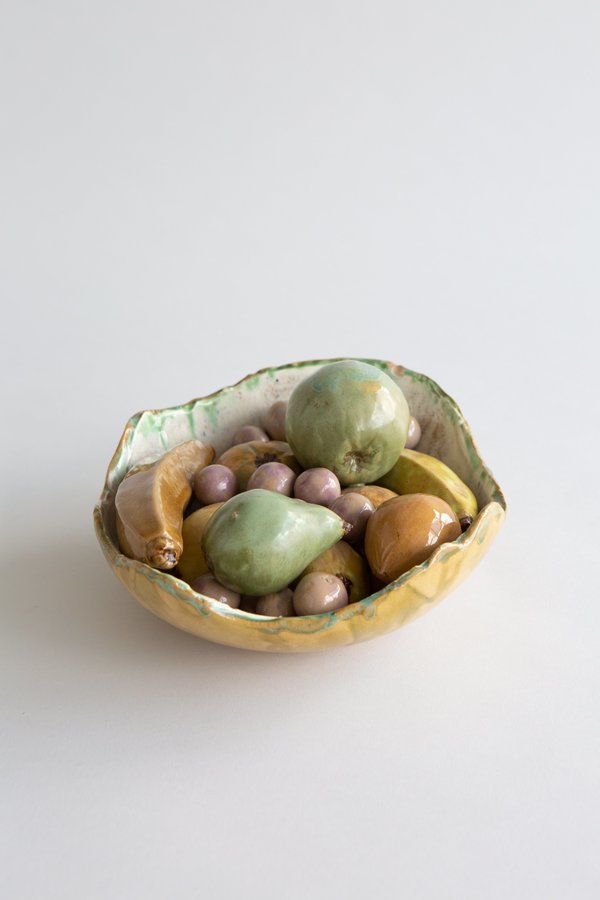 WOLF & GYPSY VINTAGE Ceramic Fruit Bowl WOLF & GYPSY VINTAGE Ceramic Fruit Bowl