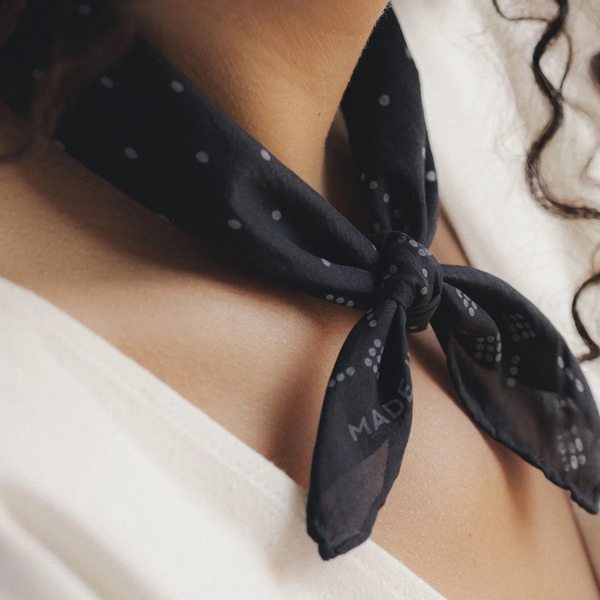 Ozma Dot Hankie - Black Ozma Dot Hankie - Black