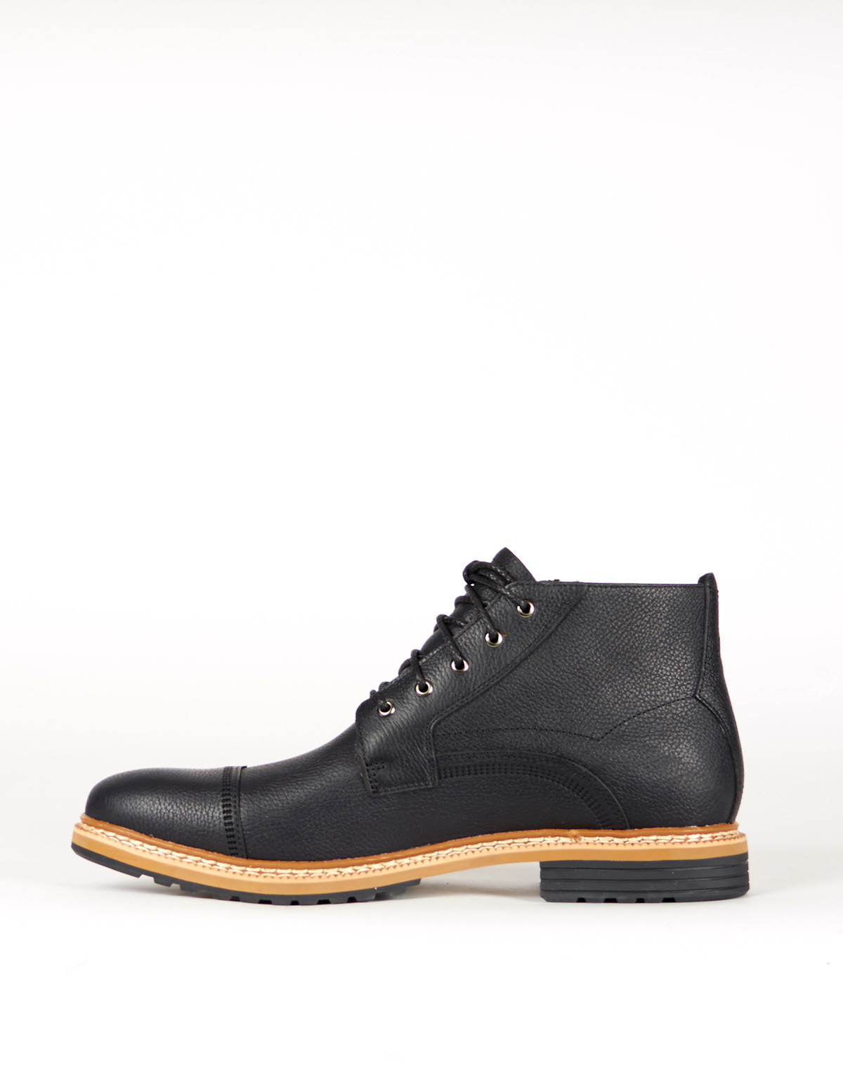 timberland chukka black