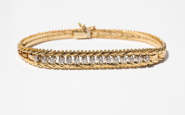 Kindred Black Lowes Bracelet - 14k Gold Kindred Black Lowes Bracelet - 14k Gold