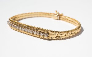 Kindred Black Lowes Bracelet - 14k Gold Kindred Black Lowes Bracelet - 14k Gold