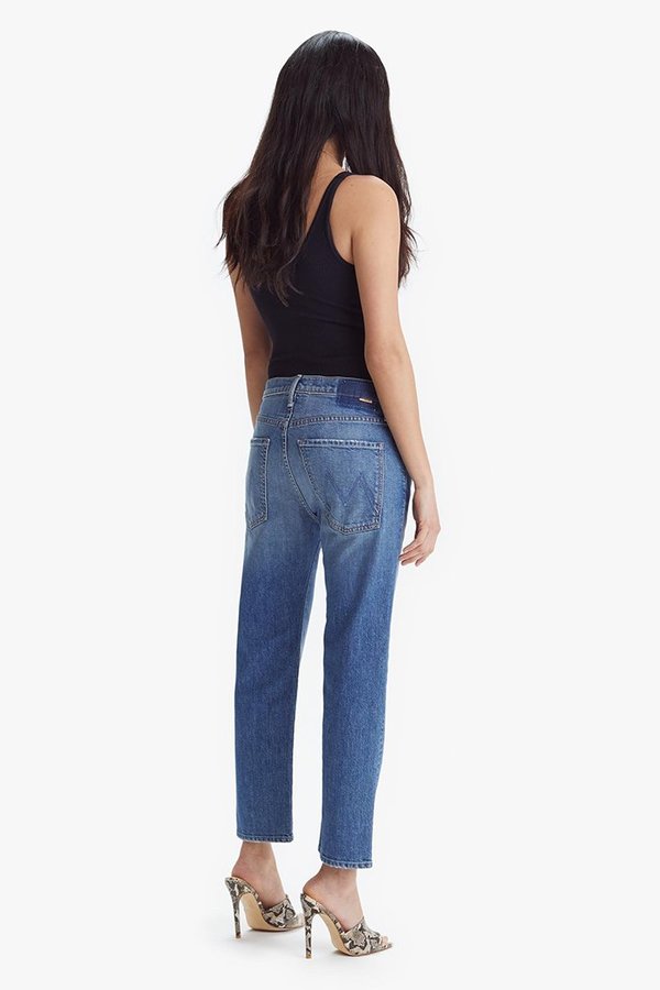 Mother Denim The Scrapper Ankle Jeans - Cowboys Don't Cry Mother Denim The Scrapper Ankle Jeans - Cowboys Don't Cry