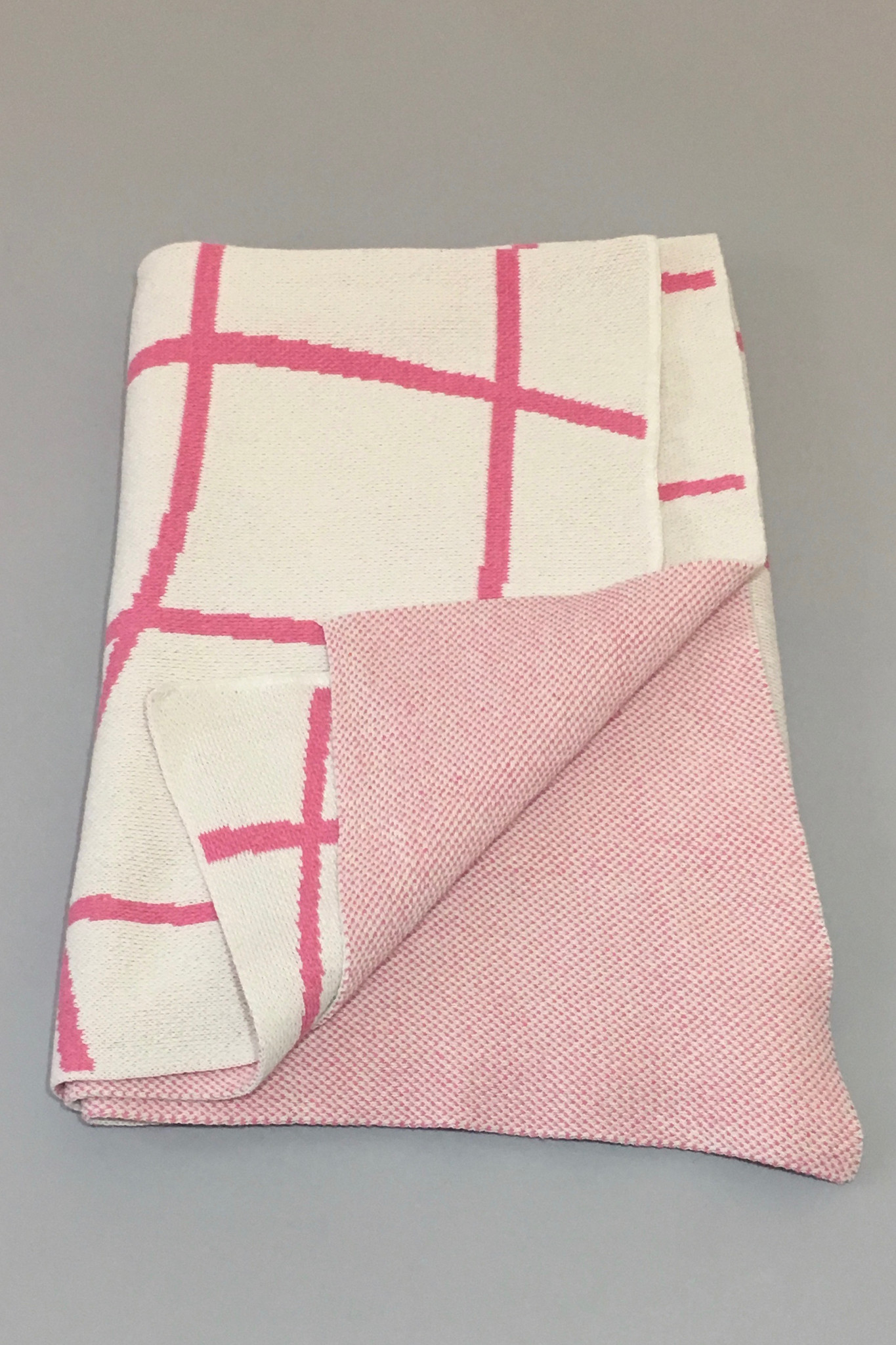 Aelfie Wavy Grid Throw Blanket pink Garmentory