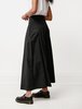 Studio Nicholson Vitra Fold Trousers - Black - Thumbnail 5