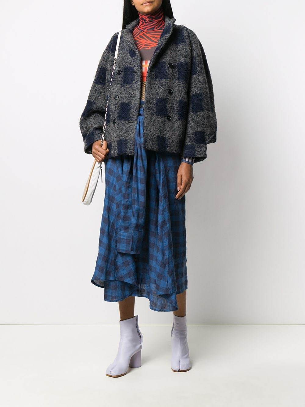 HENRIK-VIBSKOV---Tiles-Short-