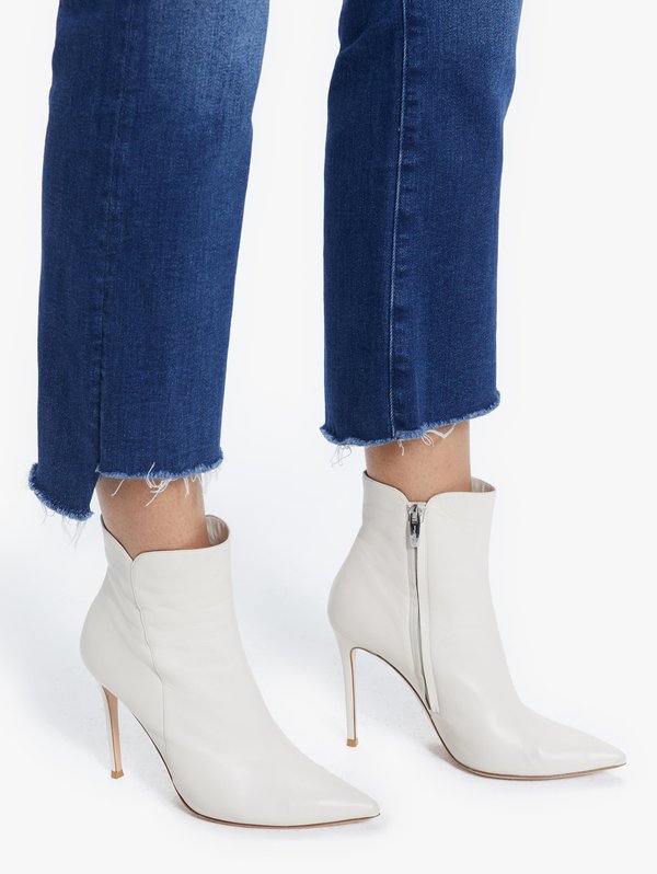 Mother Denim Insider Crop Step Fray Jeans - Sweet and Sassy Mother Denim Insider Crop Step Fray Jeans - Sweet and Sassy