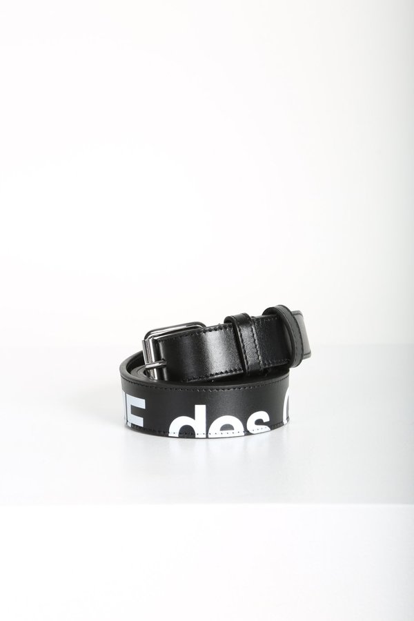ベルト COMME des GARCONS  Huge Logo Belt Comme des Garçons HUGE LOGO BELT | Garmentory