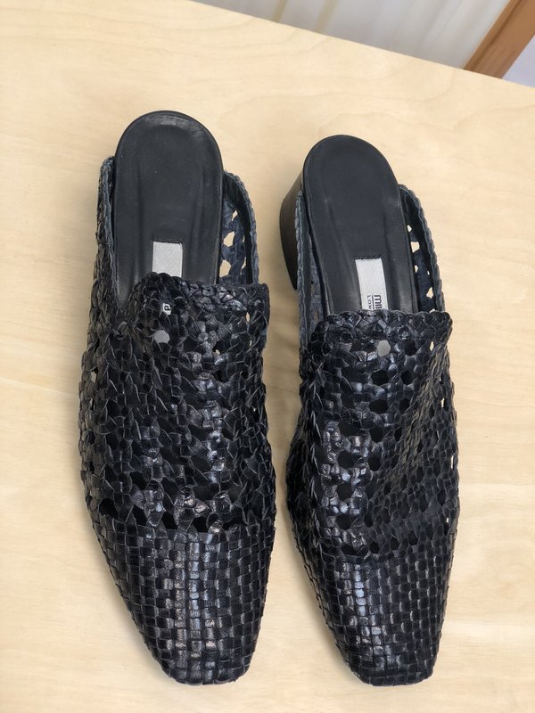 [pre-loved] MIISTA London Woven Slip Ons Black on Garmentory