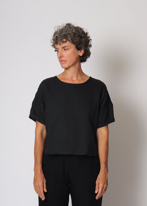 Conifer Crop Pullover Top - Black Conifer Crop Pullover Top - Black