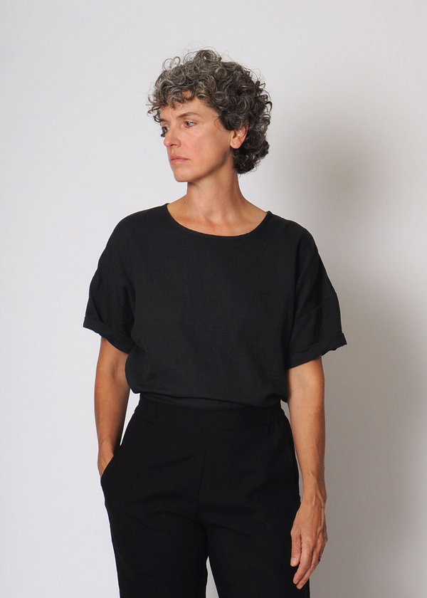 Conifer Crop Pullover Top - Black Conifer Crop Pullover Top - Black