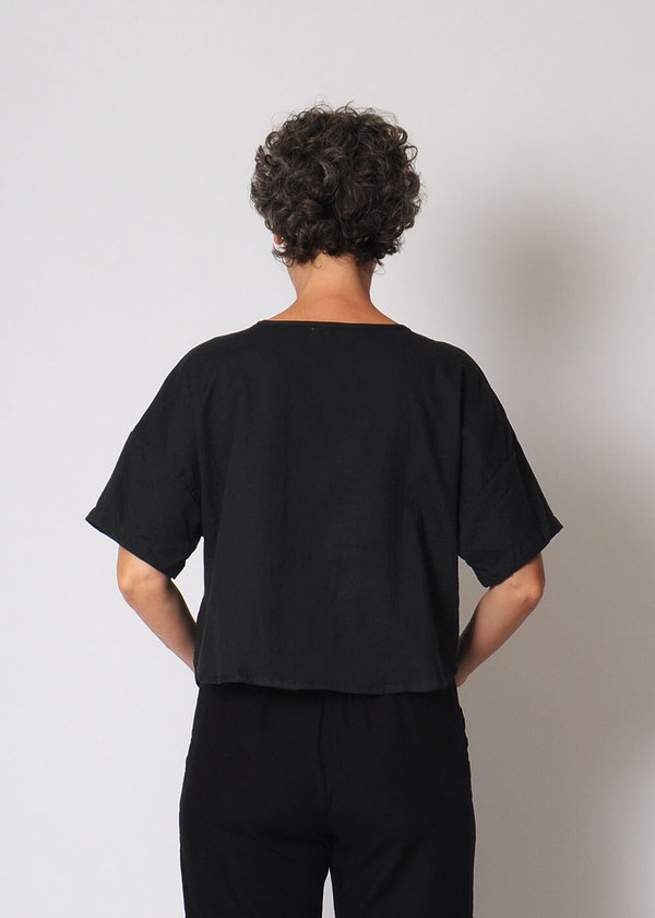 Conifer Crop Pullover Top - Black Conifer Crop Pullover Top - Black