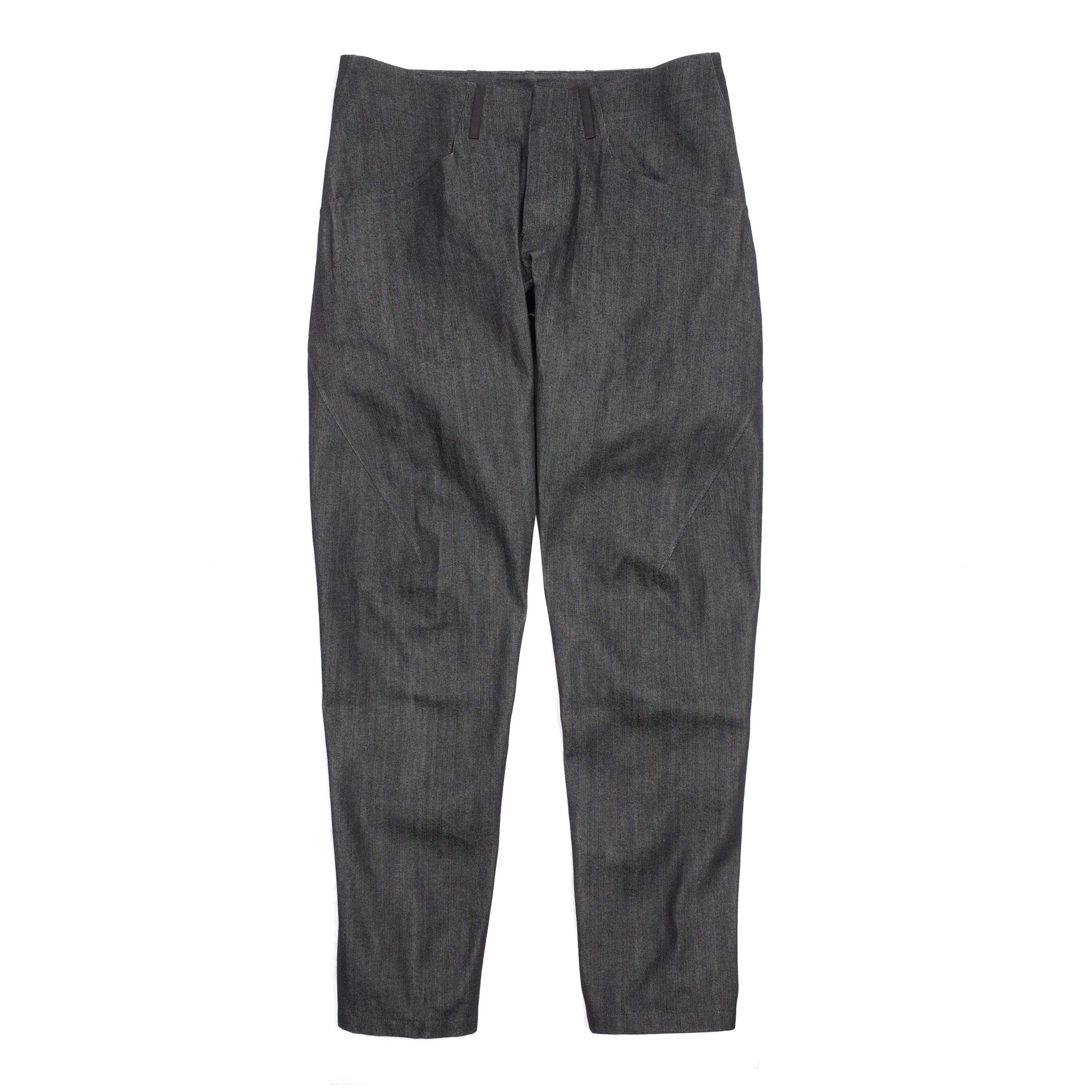 【美品】VEILANCE Cambre Pant BLK 30inch Veilance Cambre Pant - Black | Garmentory