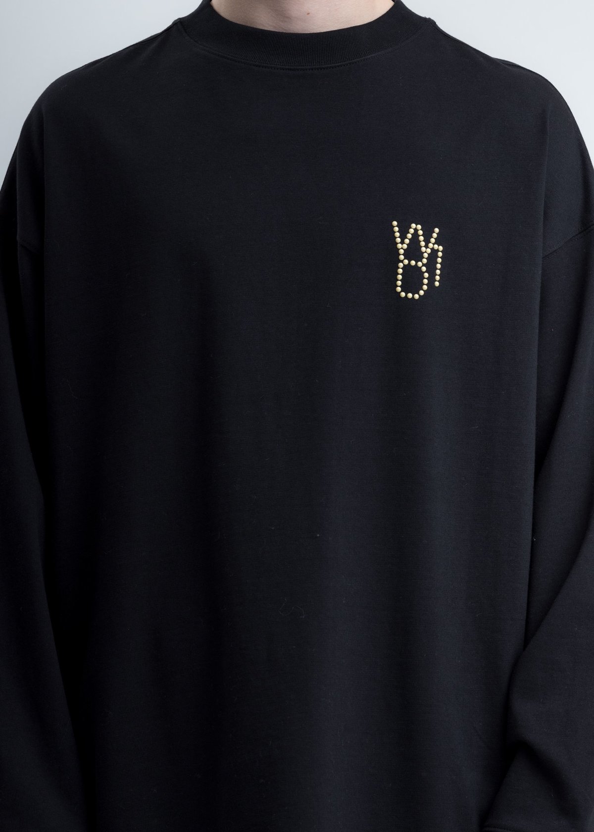 we11done Pearl Logo Long Sleeve Shirt - Black | Garmentory