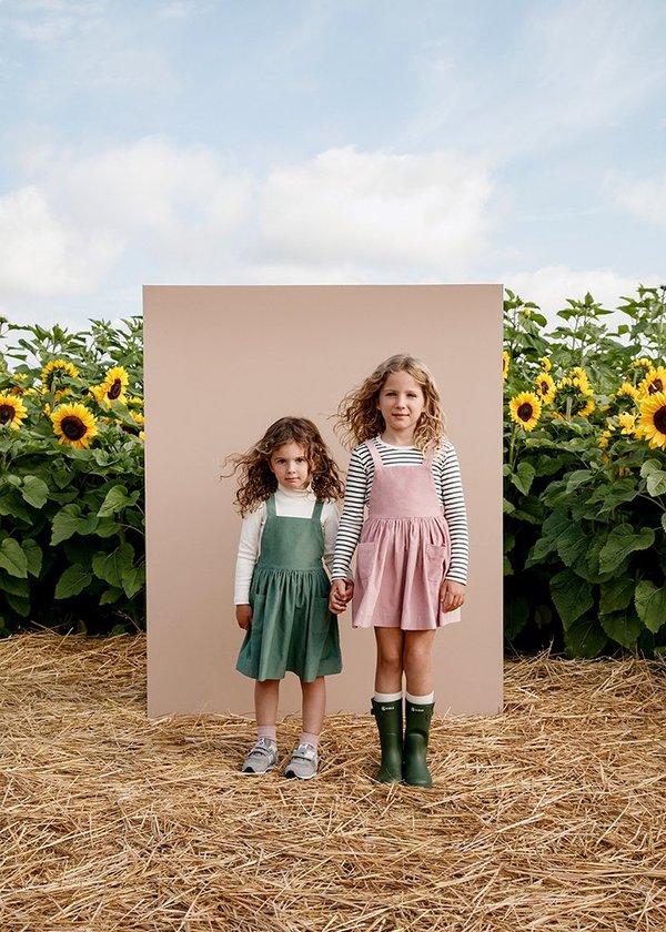 Kids Petits Vilains Inès Pinafore Dress - Lichen Kids Petits Vilains Inès Pinafore Dress - Lichen
