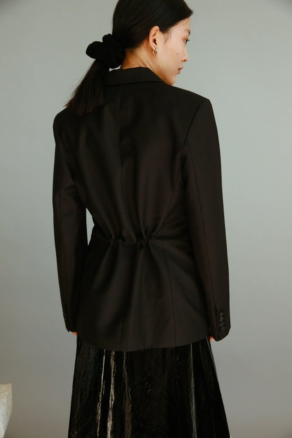 JOWA. Cafe noir Hidden String Blazer - Black JOWA. Cafe noir Hidden String Blazer - Black