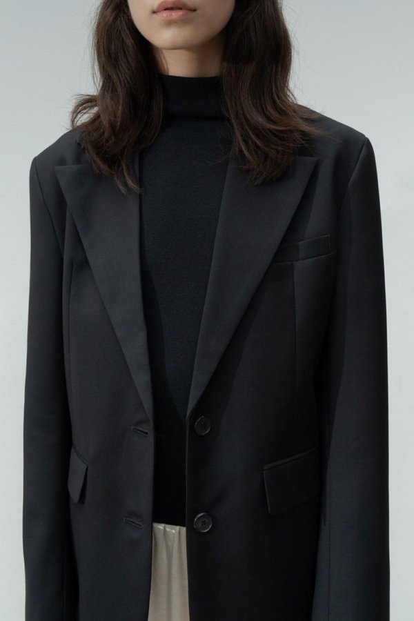 JOWA. Cafe noir Hidden String Blazer - Black JOWA. Cafe noir Hidden String Blazer - Black