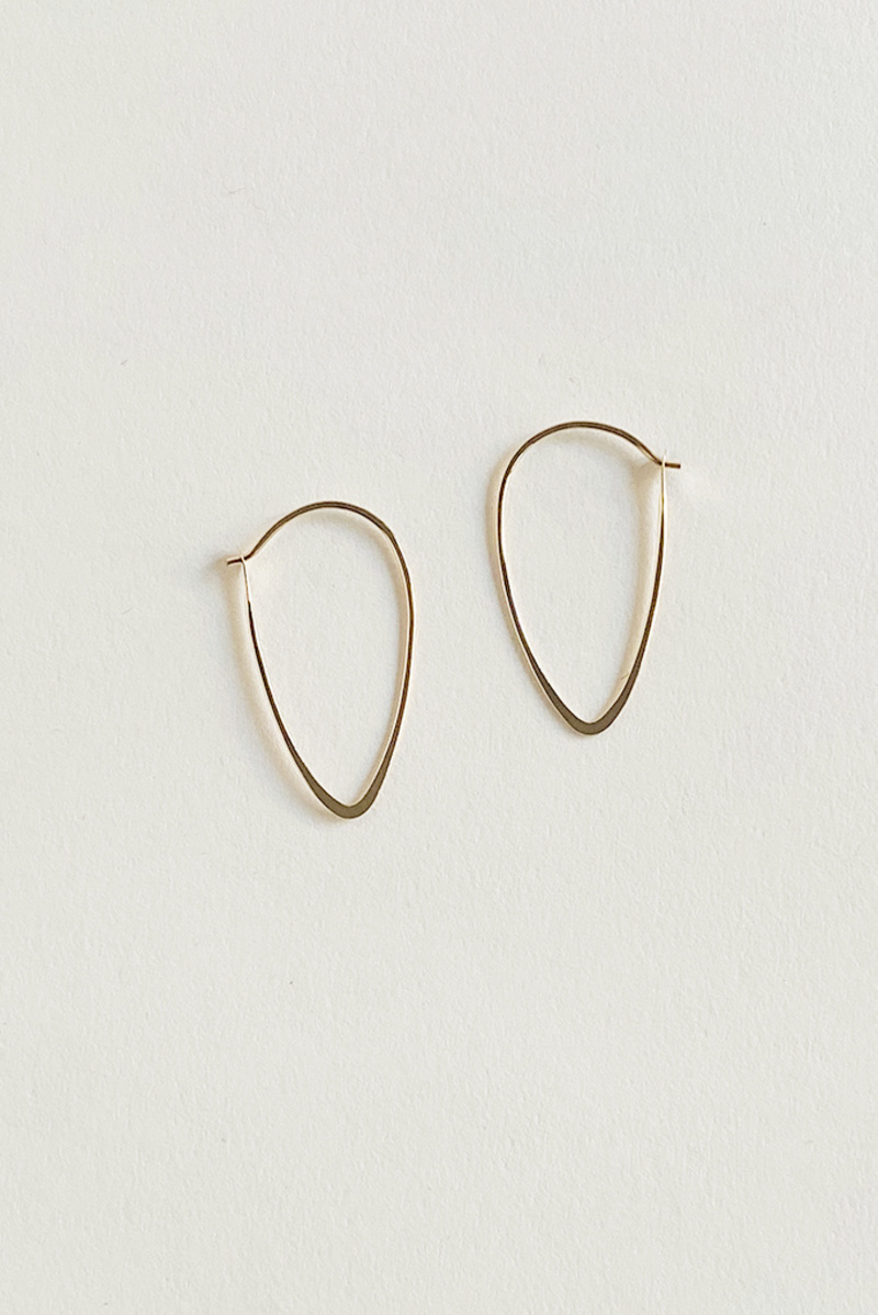 Melissa Joy Manning leaf tear drop hoops SLG - 14k gold | Garmentory