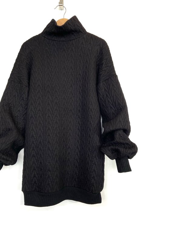 Melow Design Baraka Pullover - Black Melow Design Baraka Pullover - Black
