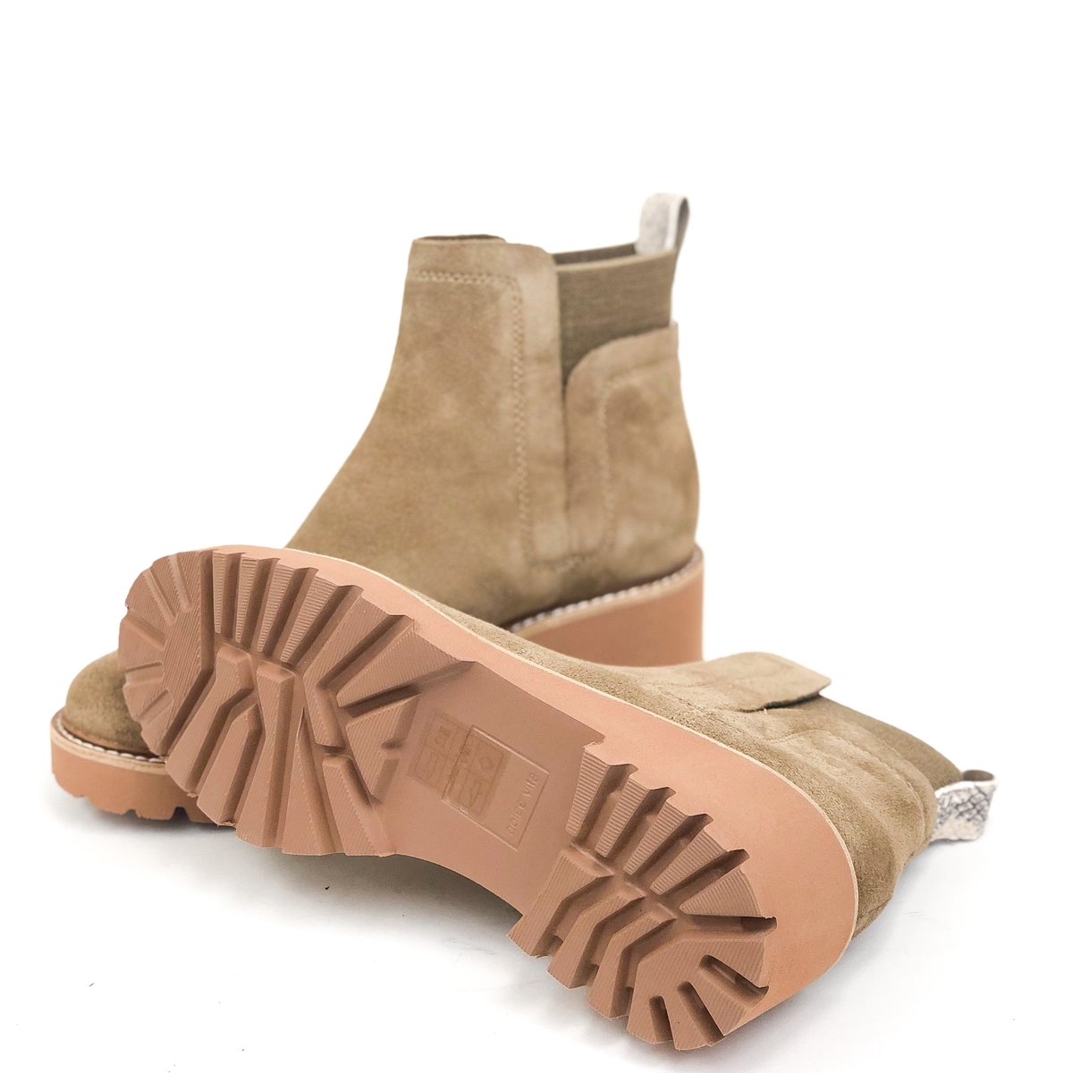 dolce vita huey bootie almond