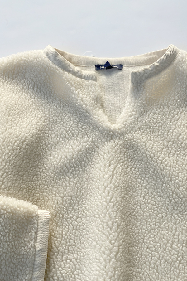 soeur Glacier Fuzzy Sherpa Pullover - Ecru soeur Glacier Fuzzy Sherpa Pullover - Ecru