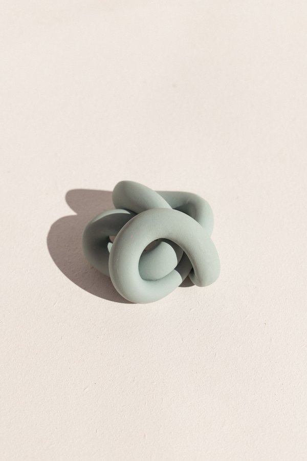 Arowm Jumbo Knot - Sage Arowm Jumbo Knot - Sage