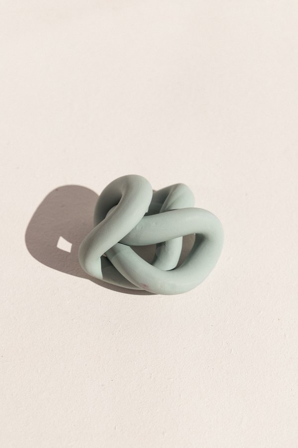 Arowm Jumbo Knot - Sage Arowm Jumbo Knot - Sage