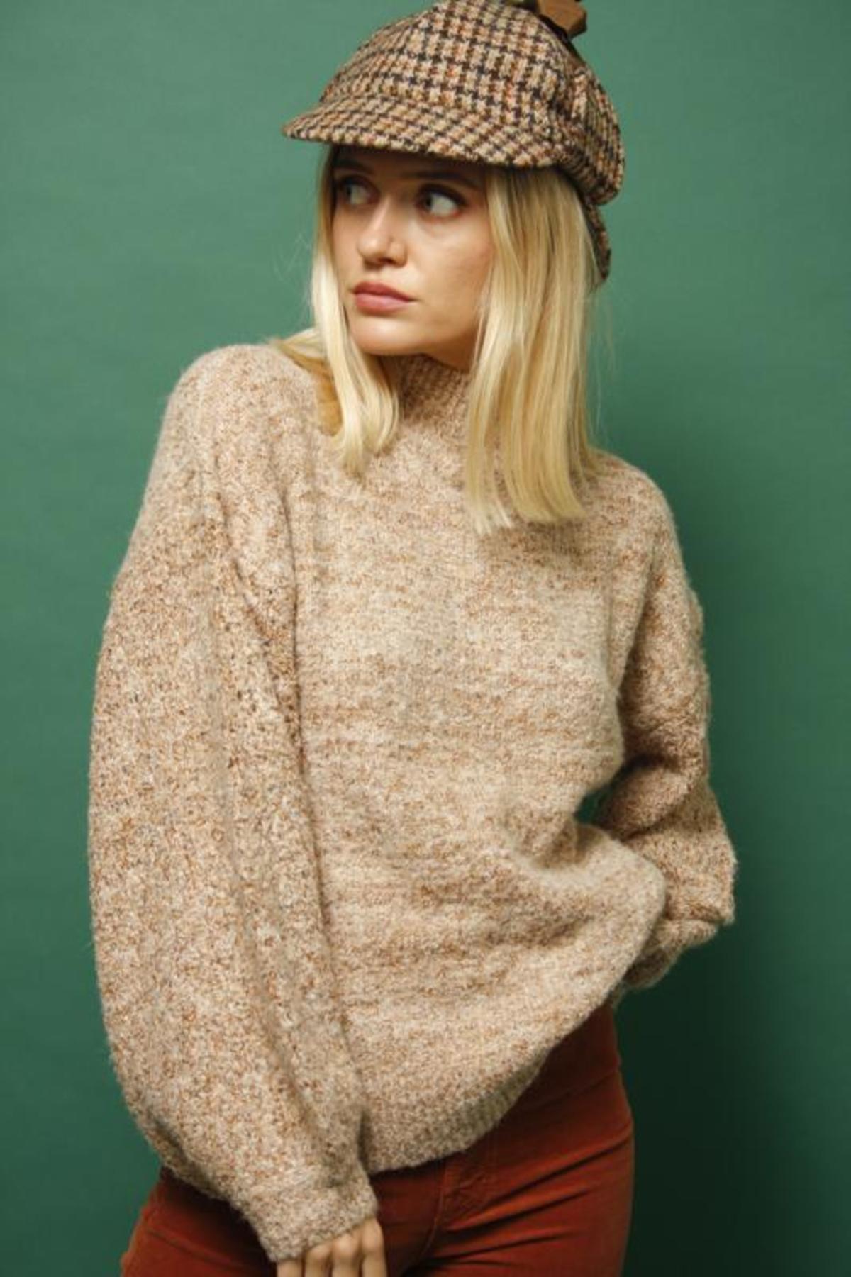 Lush Chunky Bishop Sleeve Sweater - Camel - Image 4 of 5