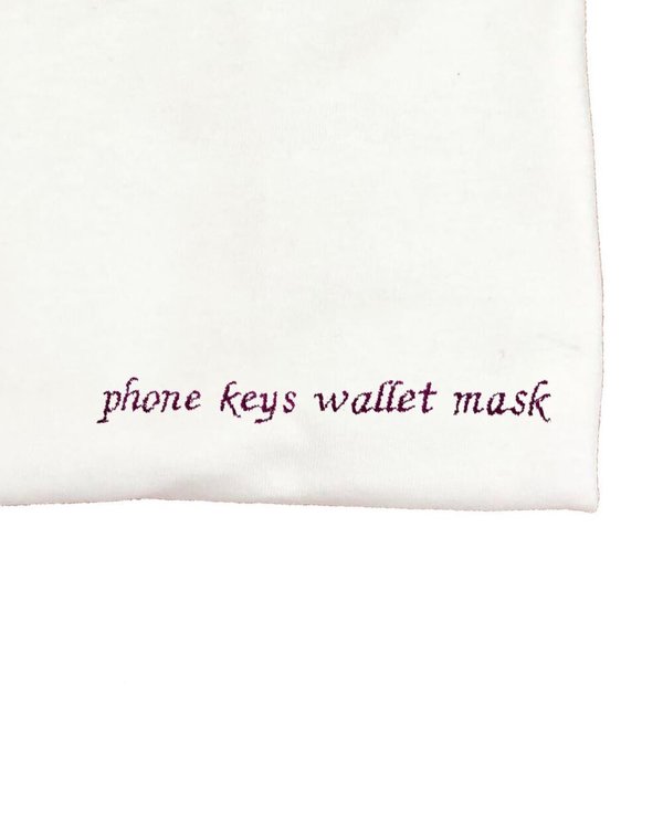 unisex House of 950 phone keys wallet mask embroidery tee shirt unisex House of 950 phone keys wallet mask embroidery tee shirt