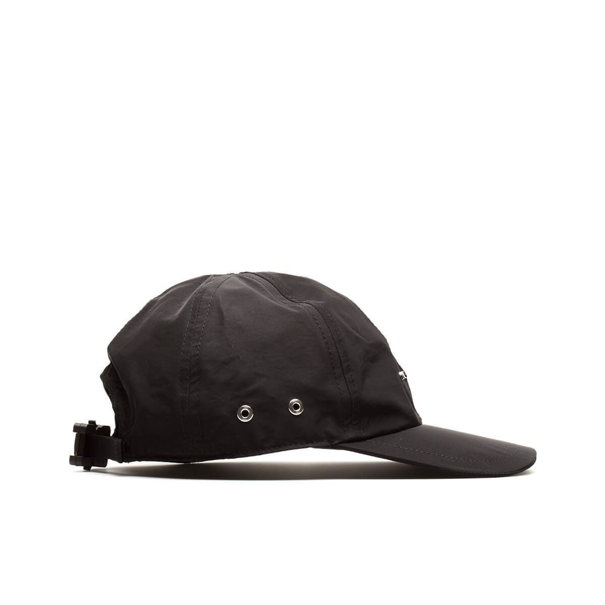 カワグチジン着 ALYX Baseball Cap with Buckle 1017 ALYX 9SM Logo cap with buckle - black | Garmentory