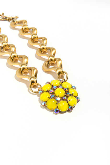 Yellow Pendant Necklace (c.1940) Yellow Pendant Necklace (c.1940)
