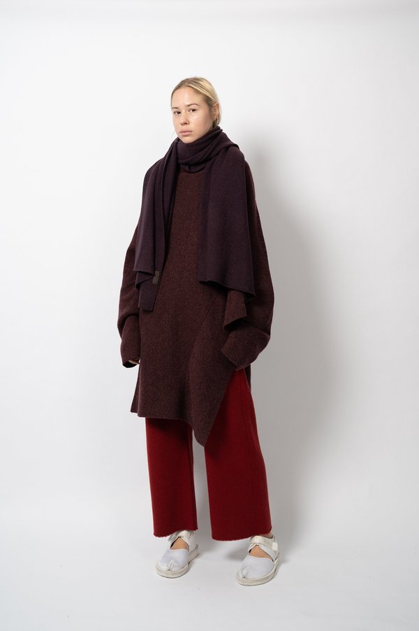 Oyuna Arban Shawl - Wine Oyuna Arban Shawl - Wine