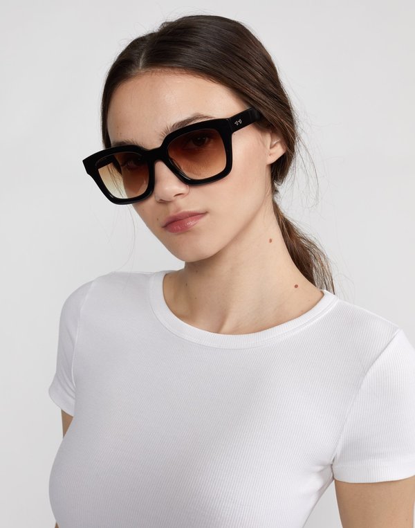 Cynthia Rowley Havar Sunglasses Cynthia Rowley Havar Sunglasses